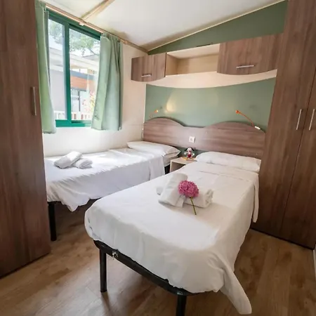 Weekend Glamping Campsite