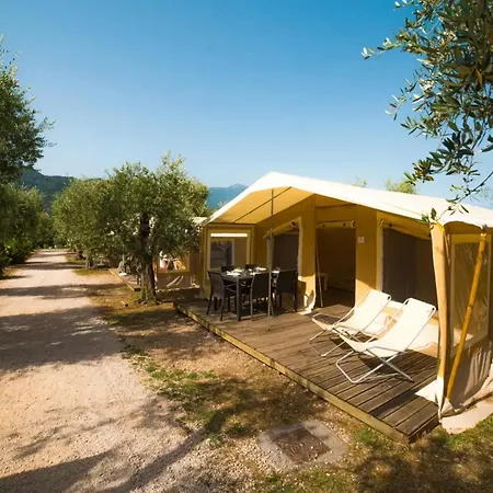 Weekend Glamping * San Felice del Benaco