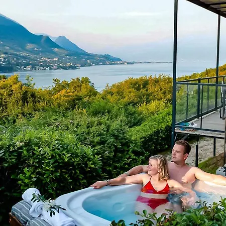 Weekend Glamping Campsite San Felice del Benaco