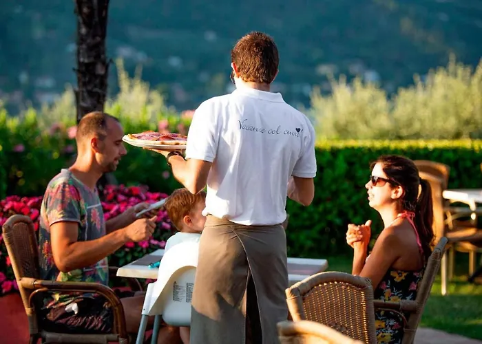 Weekend Glamping Kemping San Felice del Benaco