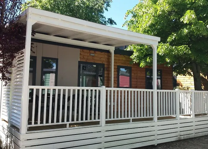 Weekend Glamping Kemping San Felice del Benaco