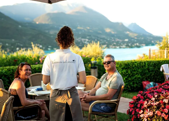 Weekend Glamping Kemping San Felice del Benaco