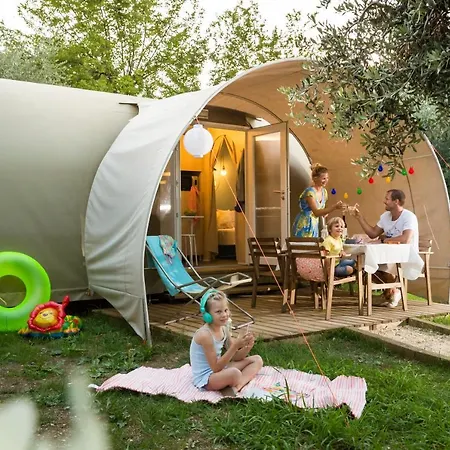 Kemp Weekend Glamping