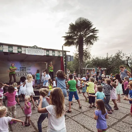 Weekend Glamping Campingplads San Felice del Benaco